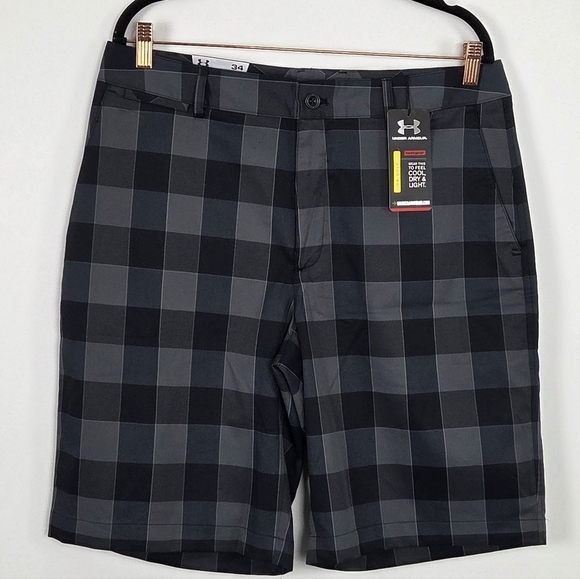 Under Armour Other - NWT Under Armour Men's Loose Fit Heat Gear Plaid Flat Front Golf Shorts Size 34